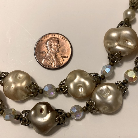 Victorian Faux Freshwater Pearl and Genuine Swarovski Necklace - Picture 4 of 4